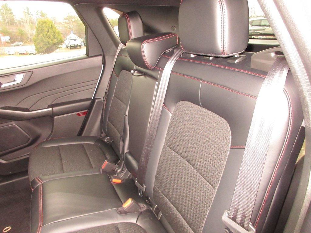 Ford Escape ST-Line Select 2025 à North Bay, Ontario - 18 - w1024h768px