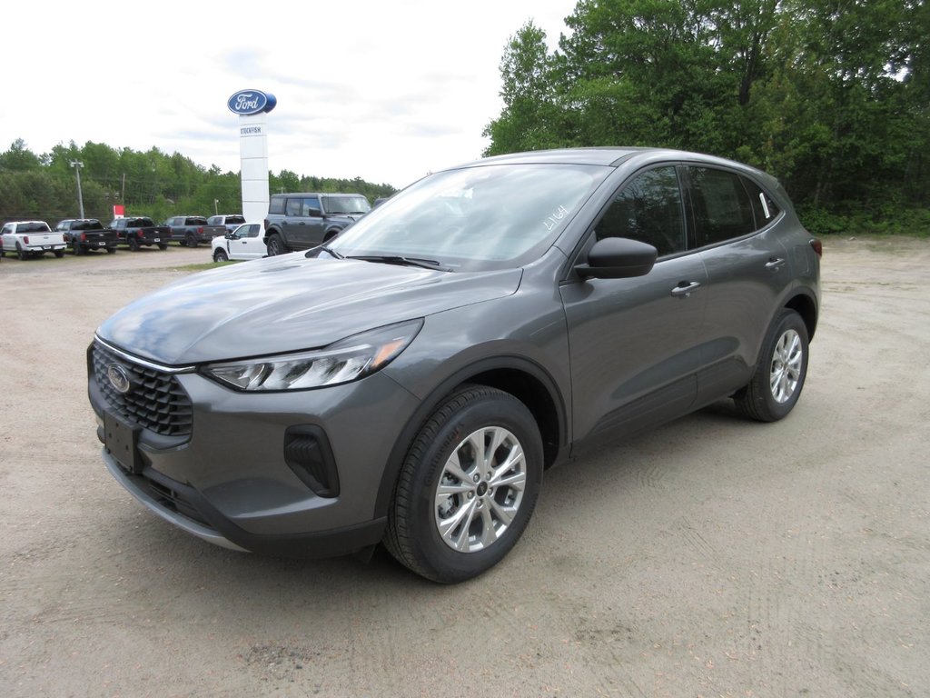 2025 Ford Escape Active in North Bay, Ontario - 1 - w1024h768px