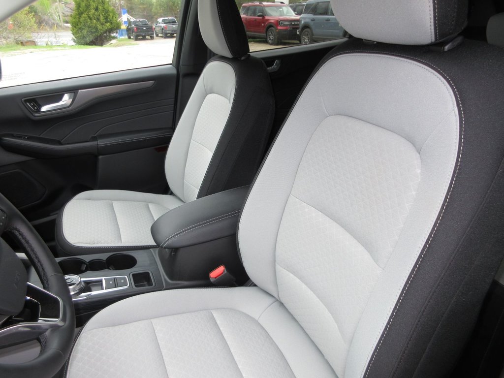 Ford Escape Active 2025 à North Bay, Ontario - 16 - w1024h768px