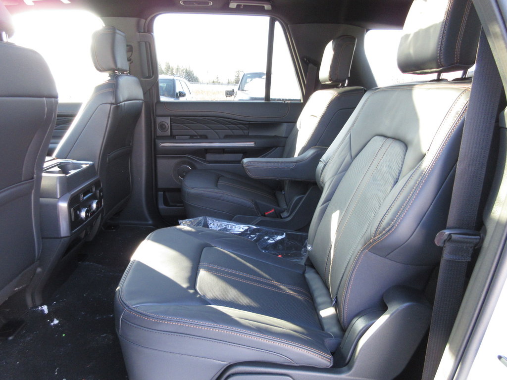 2024 Ford Expedition Platinum Max in North Bay, Ontario - 18 - w1024h768px