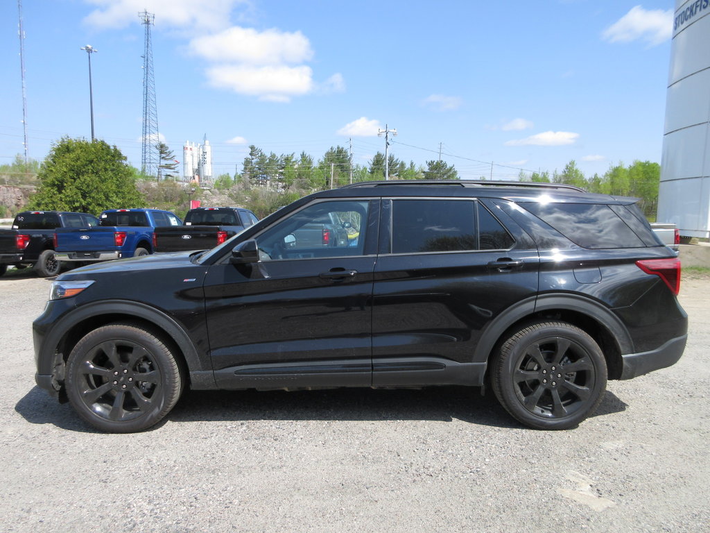 Ford Explorer ST-Line 2023 à North Bay, Ontario - 2 - w1024h768px