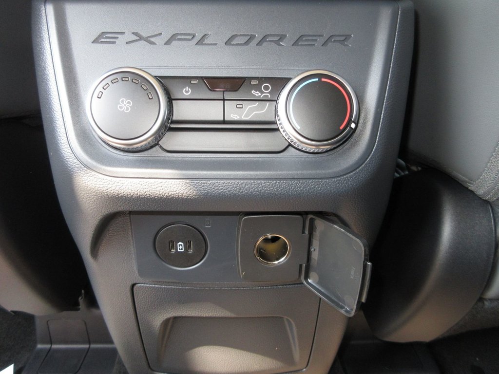 2025 Ford Explorer Active in North Bay, Ontario - 23 - w1024h768px