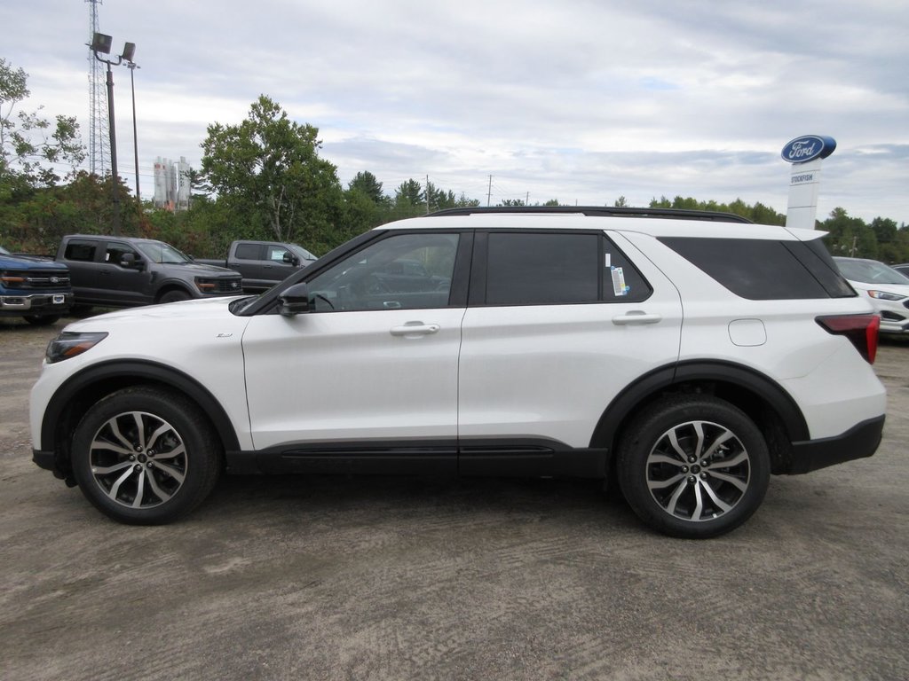 2025 Ford Explorer ST-Line in North Bay, Ontario - 2 - w1024h768px