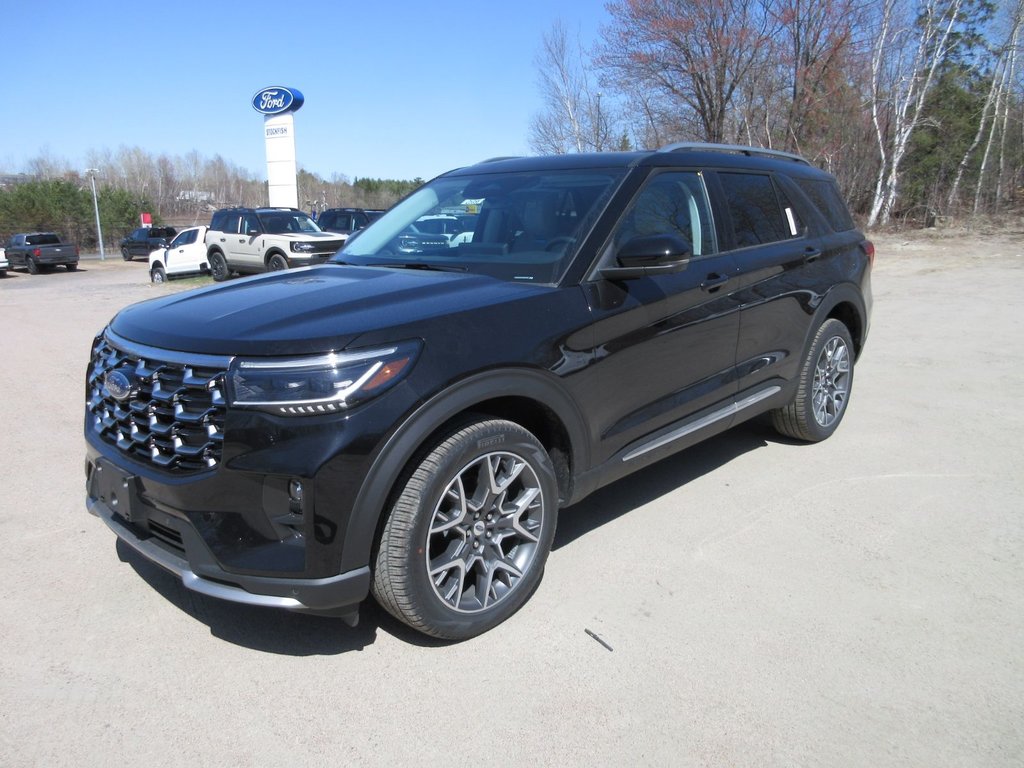 Ford Explorer Platinum 2025 à North Bay, Ontario - 1 - w1024h768px