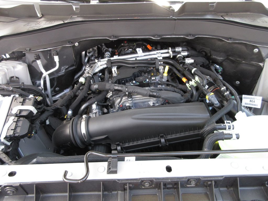 2025 Ford Explorer Active in North Bay, Ontario - 9 - w1024h768px