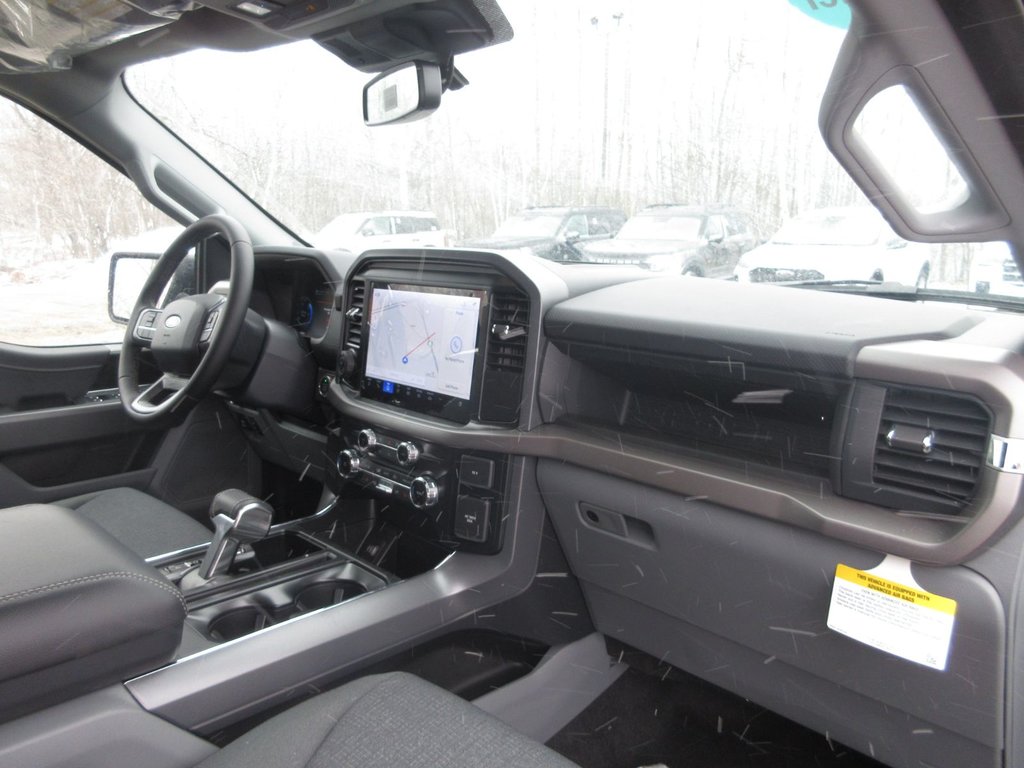 2025 Ford F-150 Lightning XLT in North Bay, Ontario - 21 - w1024h768px