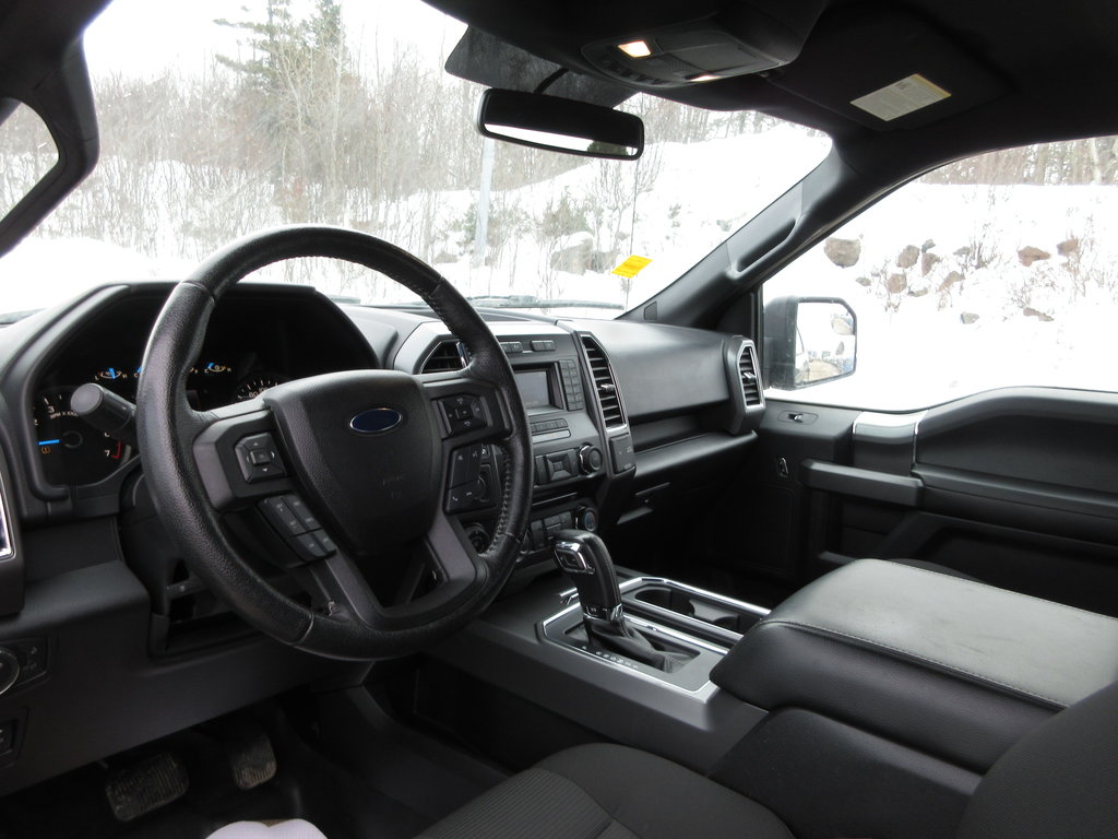 2016 Ford F-150 XLT in North Bay, Ontario - 21 - w1024h768px