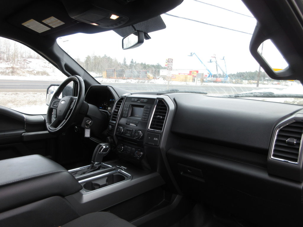 2016 Ford F-150 XLT in North Bay, Ontario - 22 - w1024h768px