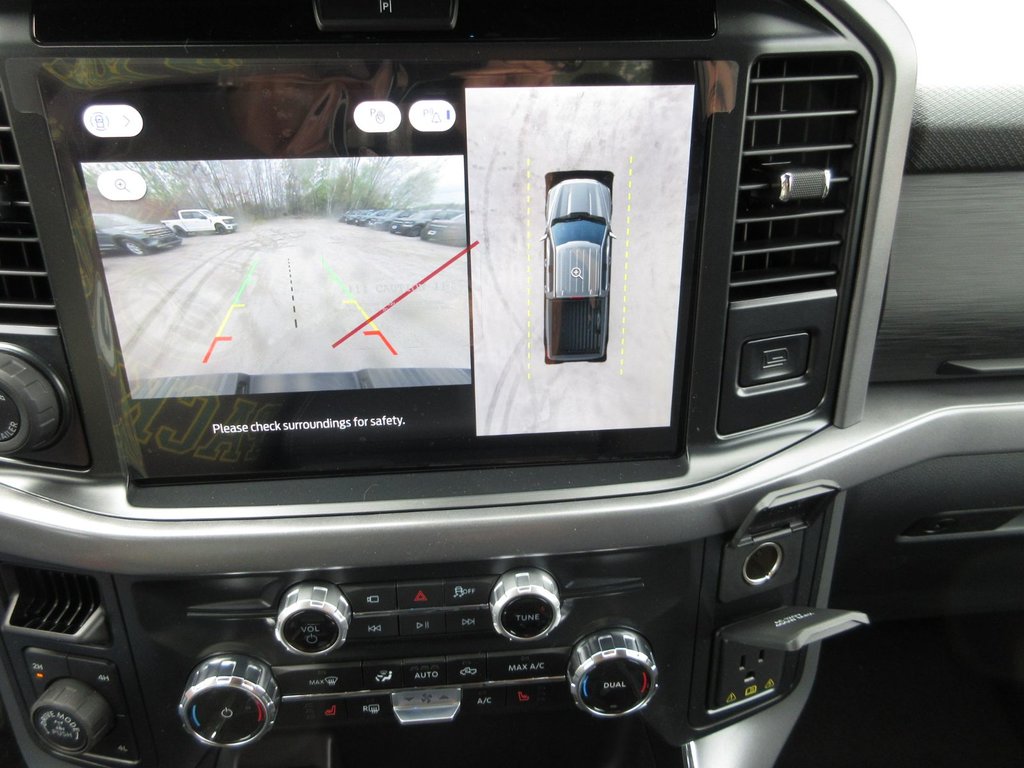 2025 Ford F-150 XLT in North Bay, Ontario - 14 - w1024h768px