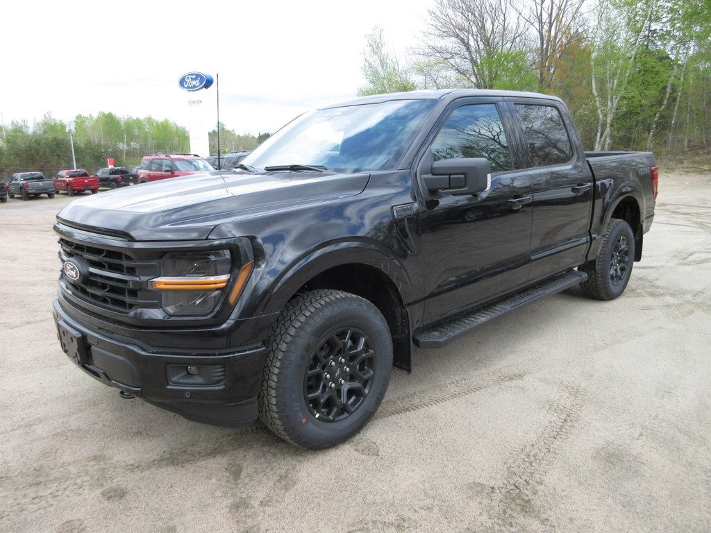 2025 Ford F-150 XLT in North Bay, Ontario - 1 - w1024h768px