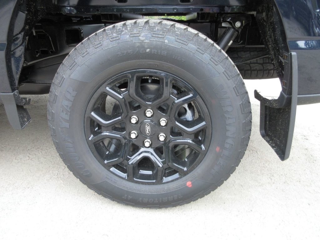 2025 Ford F-150 XLT in North Bay, Ontario - 12 - w1024h768px