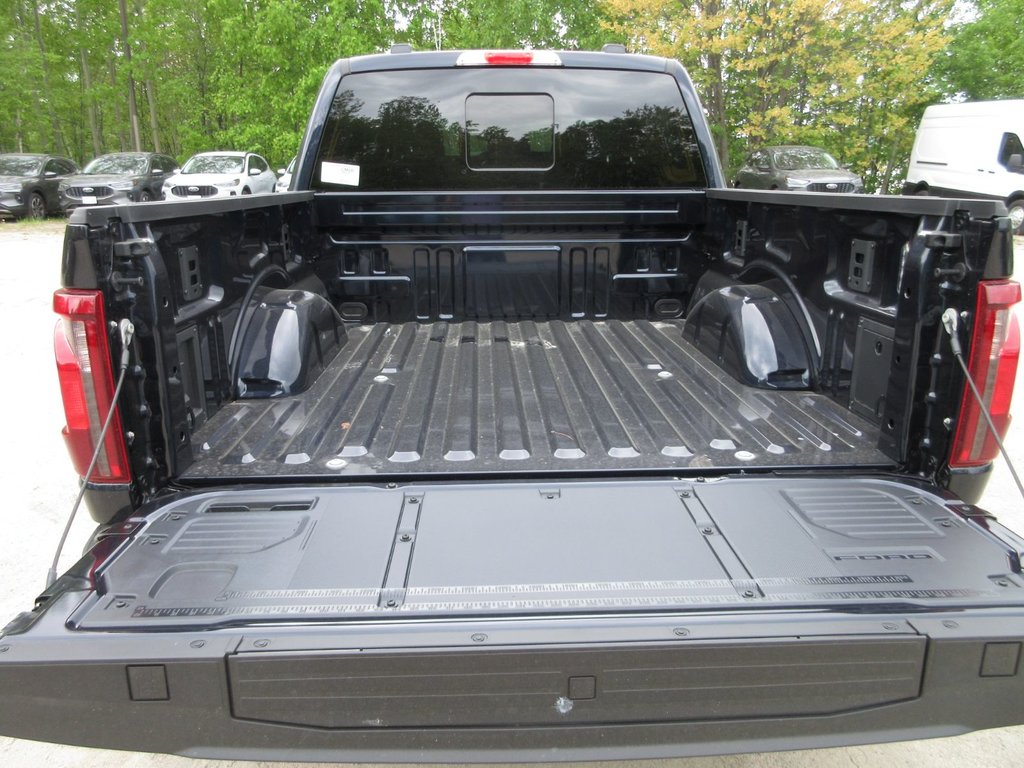 2025 Ford F-150 XLT in North Bay, Ontario - 10 - w1024h768px