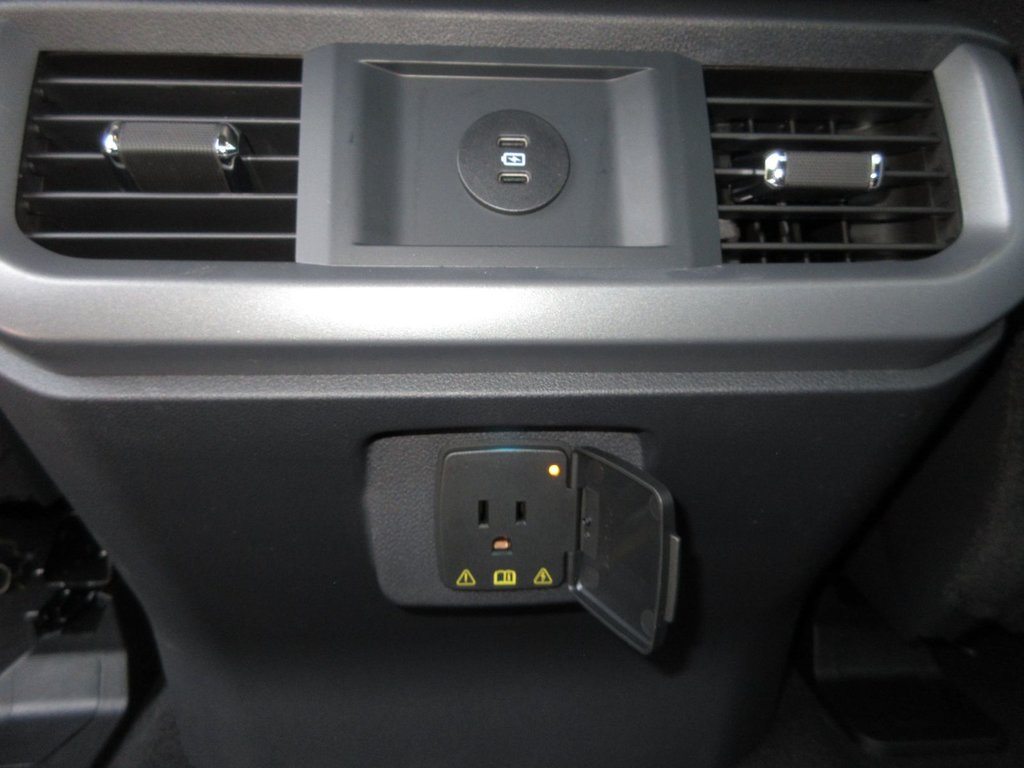2025 Ford F-150 XLT in North Bay, Ontario - 20 - w1024h768px