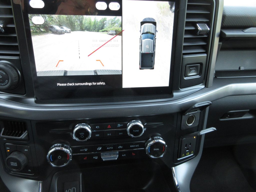 2025 Ford F-150 XLT in North Bay, Ontario - 14 - w1024h768px