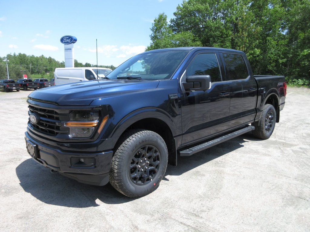 2025 Ford F-150 XLT in North Bay, Ontario - 1 - w1024h768px