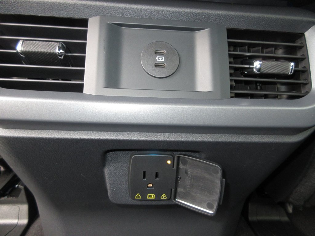 2025 Ford F-150 XLT in North Bay, Ontario - 21 - w1024h768px