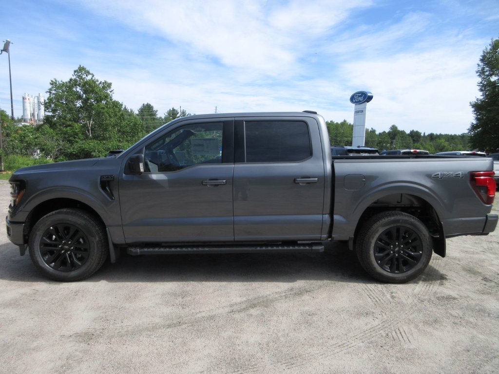 2025 Ford F-150 XLT in North Bay, Ontario - 2 - w1024h768px