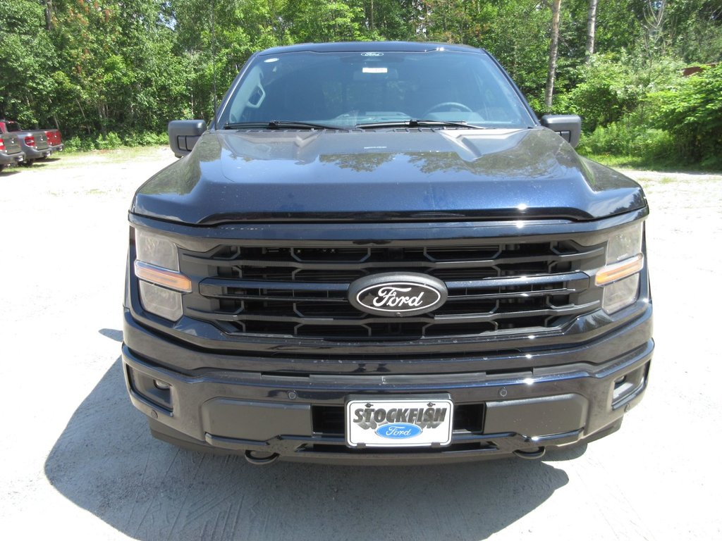 2025 Ford F-150 XLT in North Bay, Ontario - 8 - w1024h768px