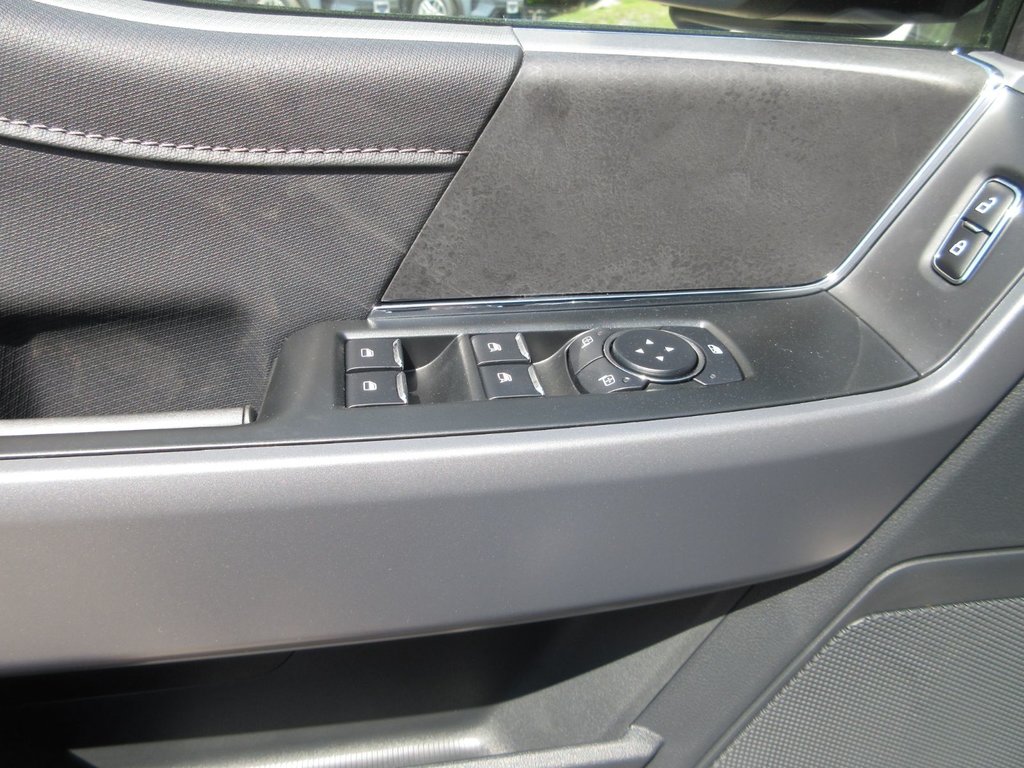 2025 Ford F-150 XLT in North Bay, Ontario - 23 - w1024h768px
