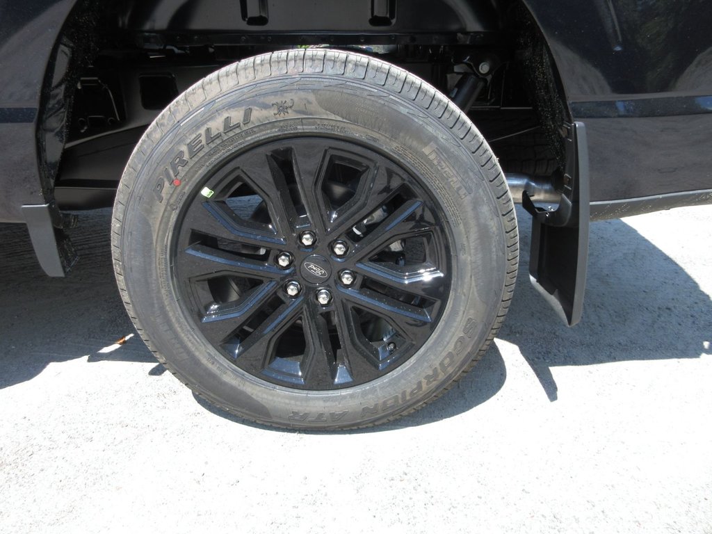 2025 Ford F-150 XLT in North Bay, Ontario - 12 - w1024h768px