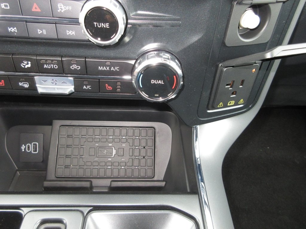 2025 Ford F-150 XLT in North Bay, Ontario - 16 - w1024h768px