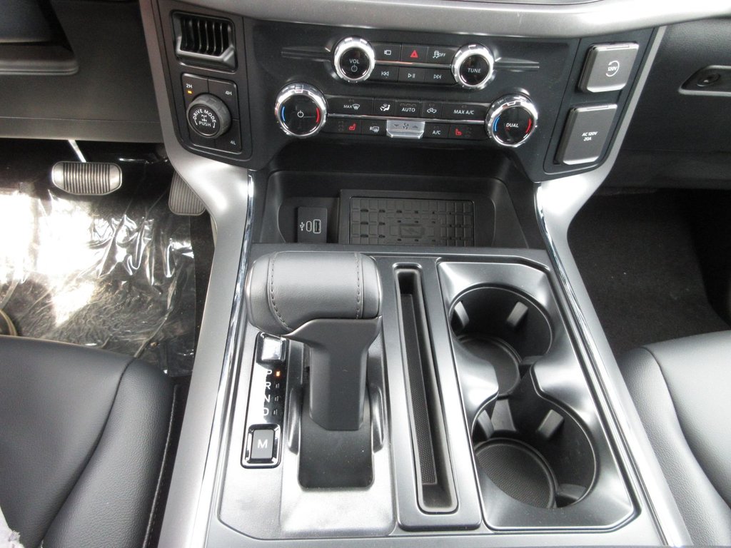 2025 Ford F-150 XLT in North Bay, Ontario - 17 - w1024h768px