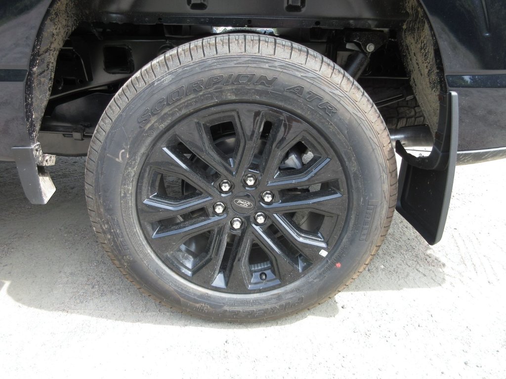 2025 Ford F-150 XLT in North Bay, Ontario - 12 - w1024h768px
