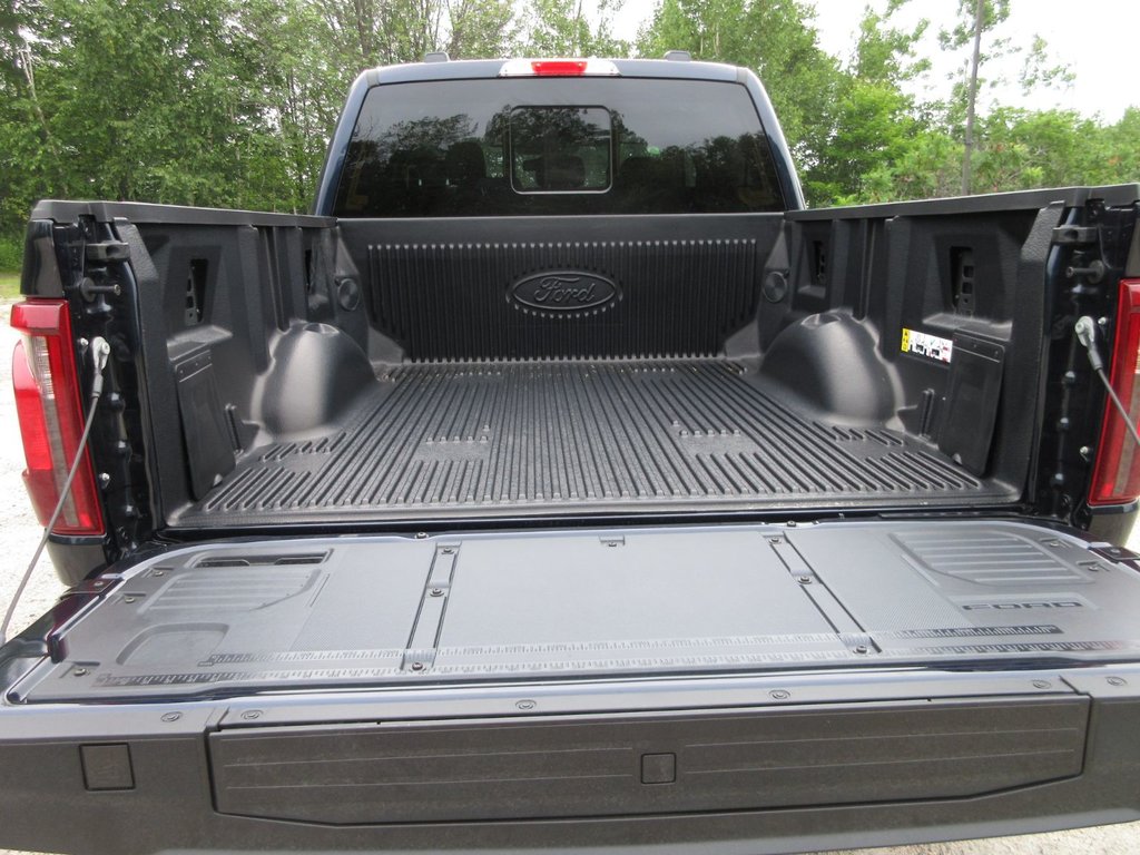 Ford F-150 XLT 2025 à North Bay, Ontario - 10 - w1024h768px