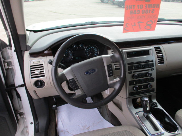 2012 Ford Flex SEL in North Bay, Ontario - 10 - w1024h768px