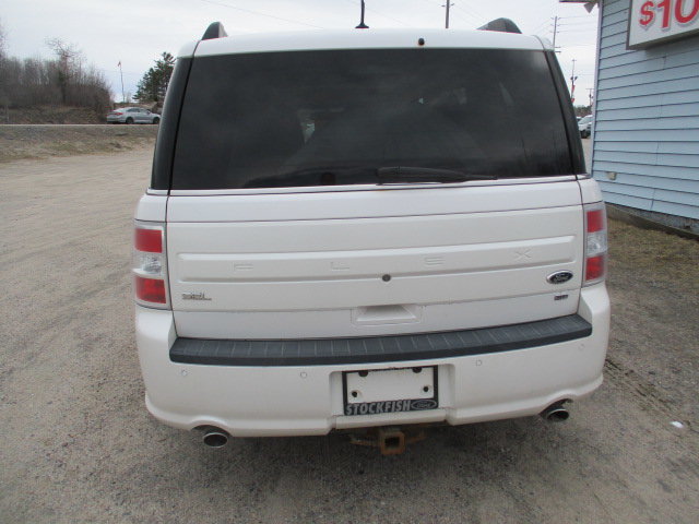 2014 Ford Flex SEL in North Bay, Ontario - 5 - w1024h768px
