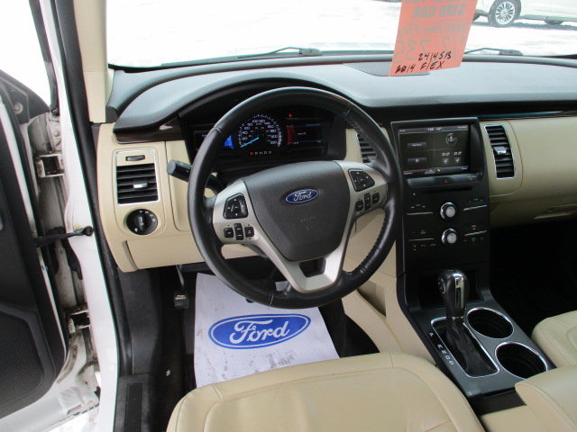 2014 Ford Flex SEL in North Bay, Ontario - 11 - w1024h768px