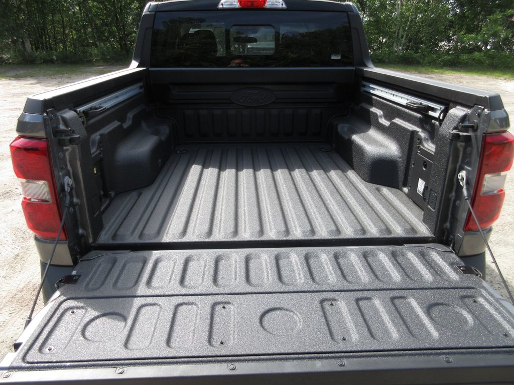 Ford Maverick LARIAT 2025 à North Bay, Ontario - 10 - w1024h768px