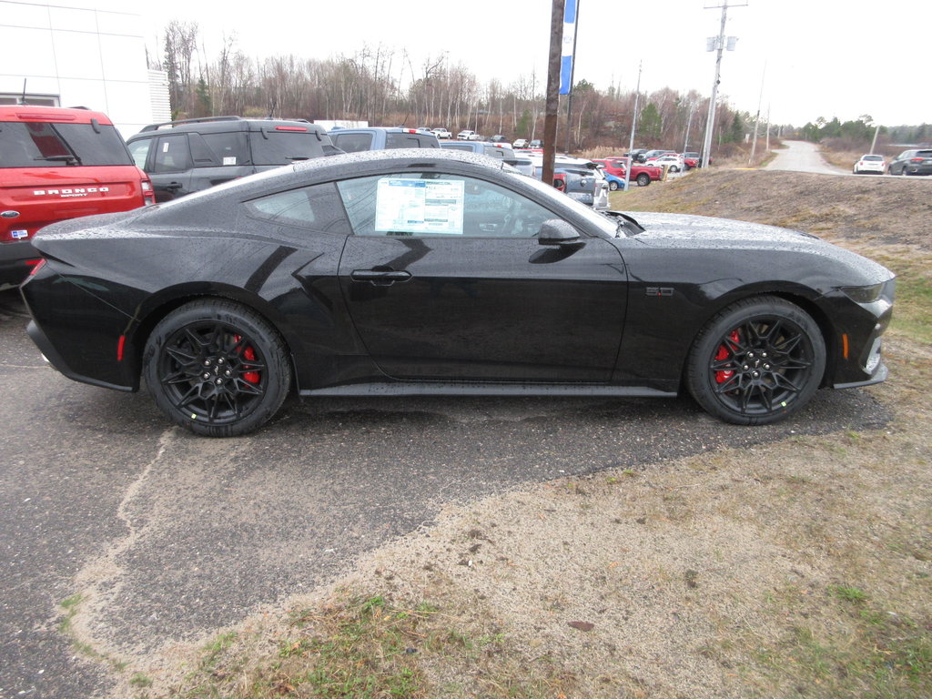 2024 Ford Mustang GT Premium in North Bay, Ontario - 6 - w1024h768px