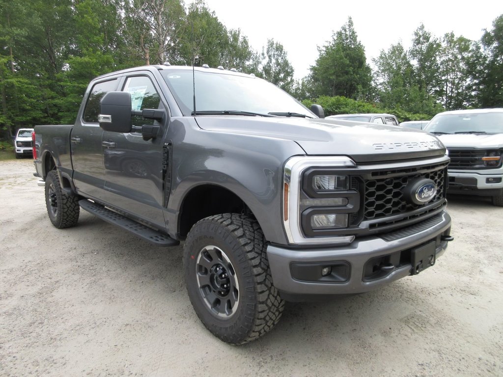 Ford Super Duty F-250 SRW XLT 2024 à North Bay, Ontario - 7 - w1024h768px