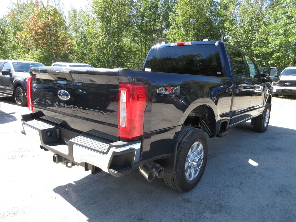 Ford Super Duty F-250 SRW XLT 2024 à North Bay, Ontario - 5 - w1024h768px