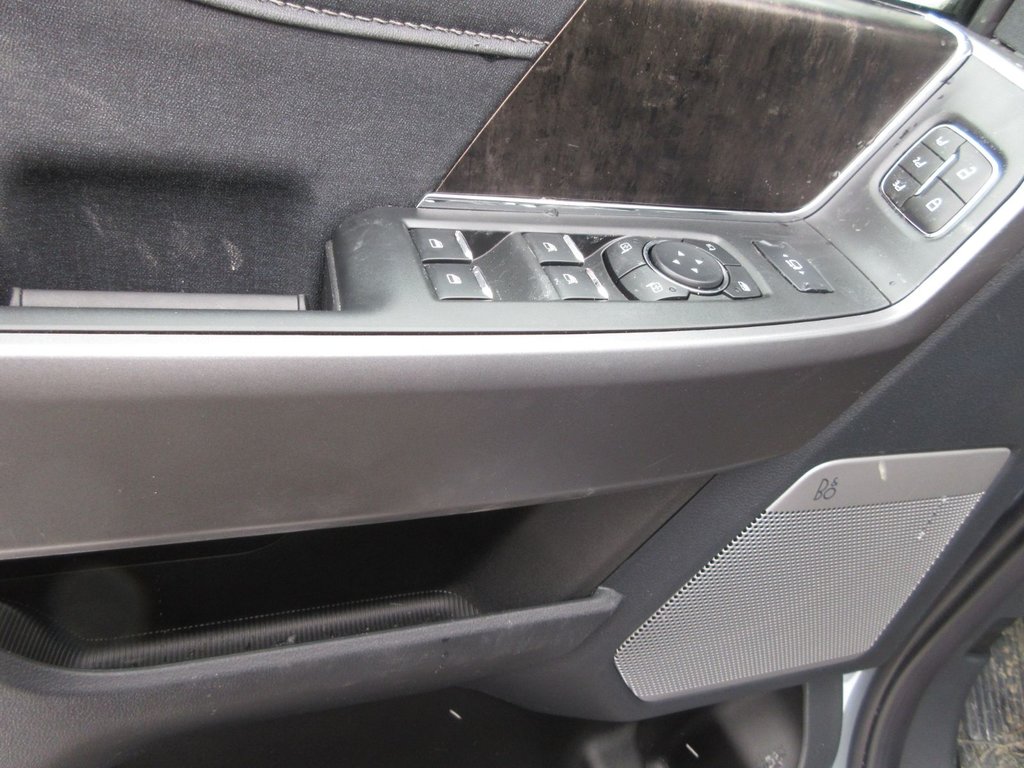 Ford Super Duty F-250 SRW LARIAT 2025 à North Bay, Ontario - 23 - w1024h768px