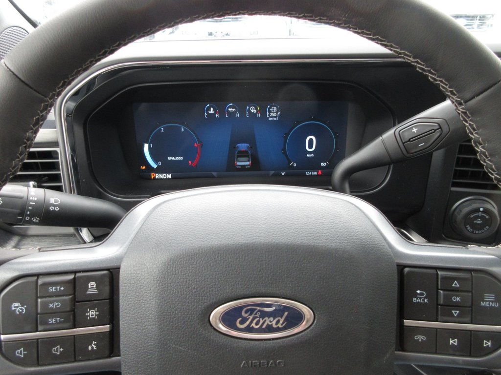 Ford Super Duty F-250 SRW LARIAT 2025 à North Bay, Ontario - 12 - w1024h768px