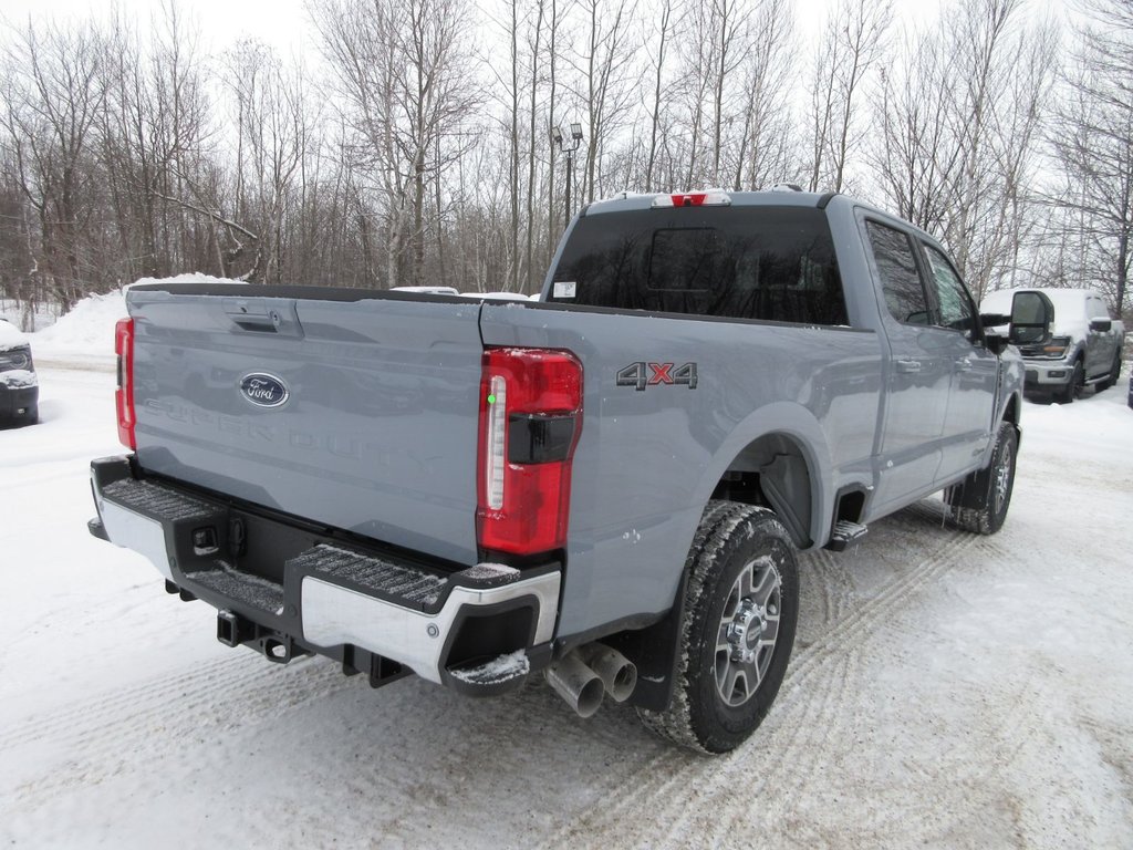 Ford Super Duty F-250 SRW LARIAT 2025 à North Bay, Ontario - 5 - w1024h768px