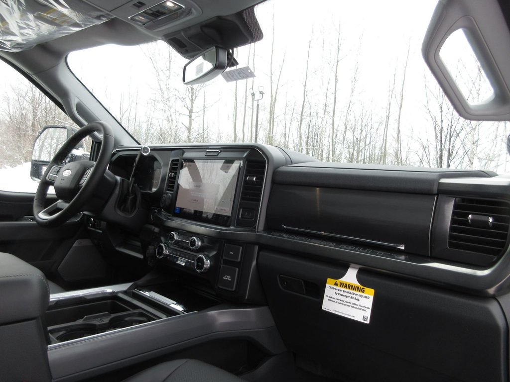 Ford Super Duty F-250 SRW LARIAT 2025 à North Bay, Ontario - 21 - w1024h768px
