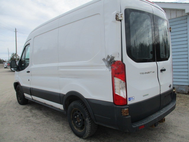 2015 Ford Transit Cargo Van in North Bay, Ontario - 4 - w1024h768px