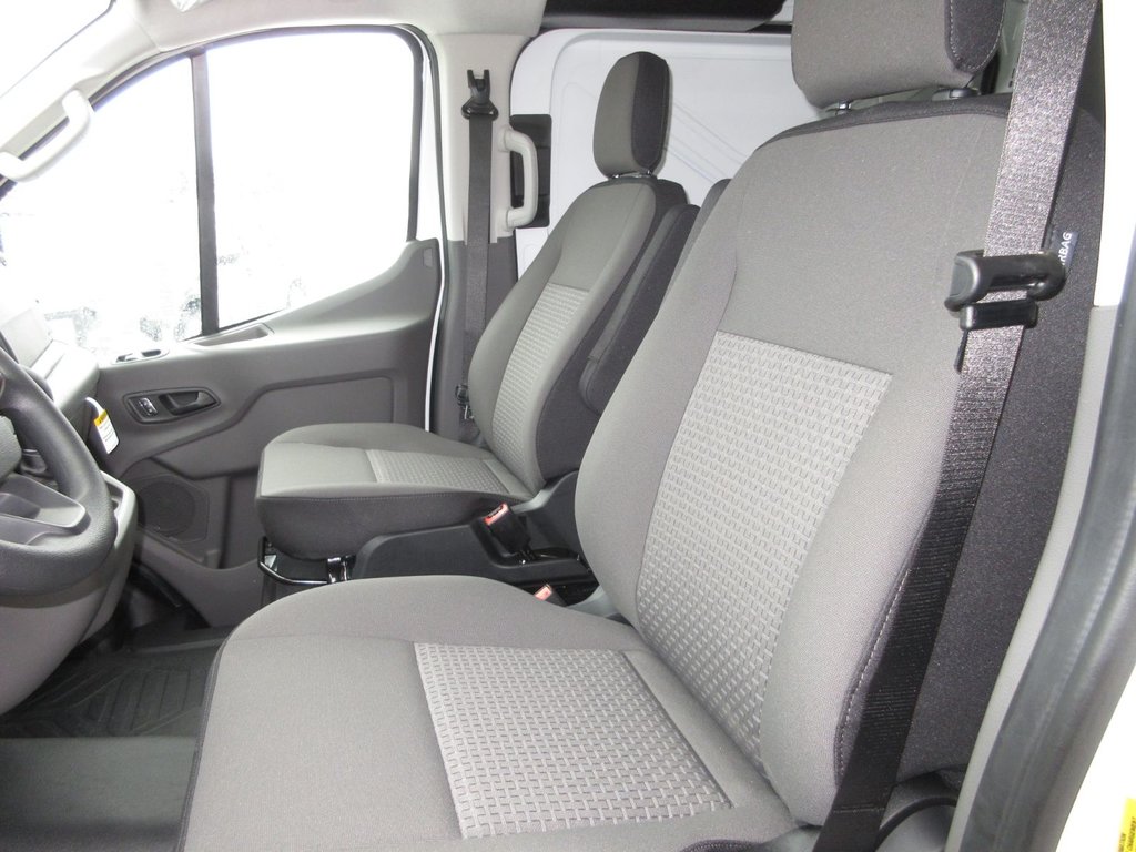 Ford Transit Cargo Van  2025 à North Bay, Ontario - 18 - w1024h768px