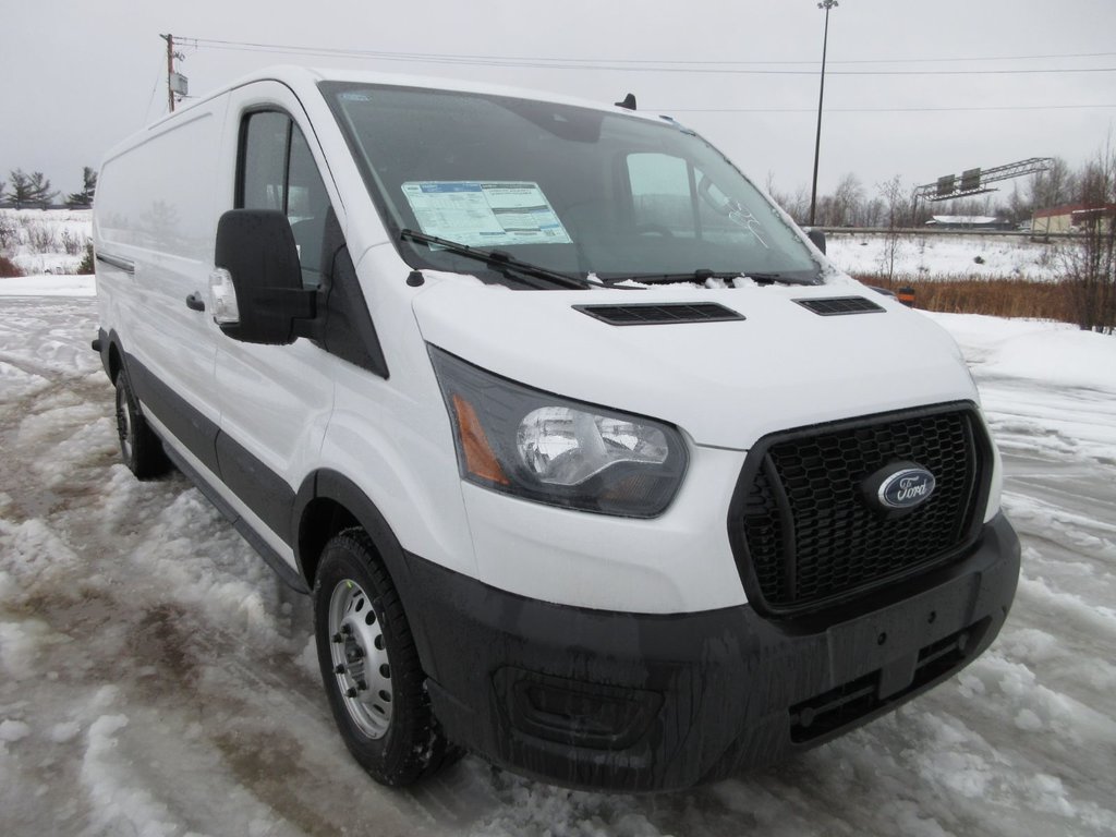 Ford Transit Cargo Van  2025 à North Bay, Ontario - 7 - w1024h768px