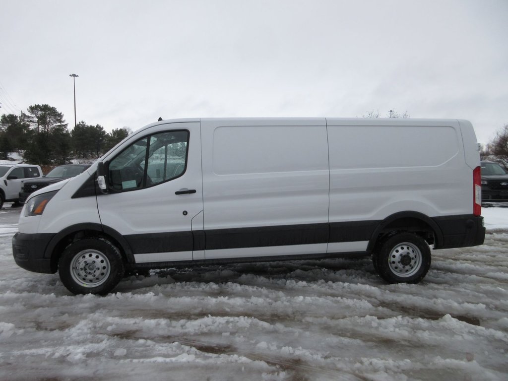 Ford Transit Cargo Van  2025 à North Bay, Ontario - 2 - w1024h768px