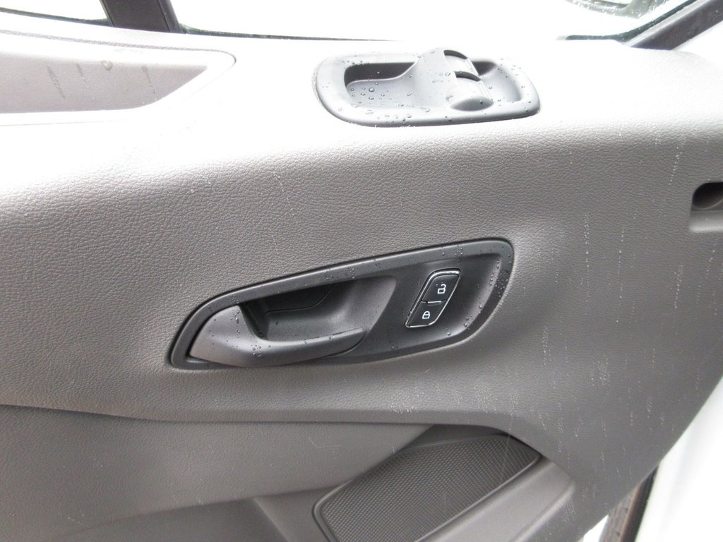 Ford Transit Cargo Van  2025 à North Bay, Ontario - 22 - w1024h768px