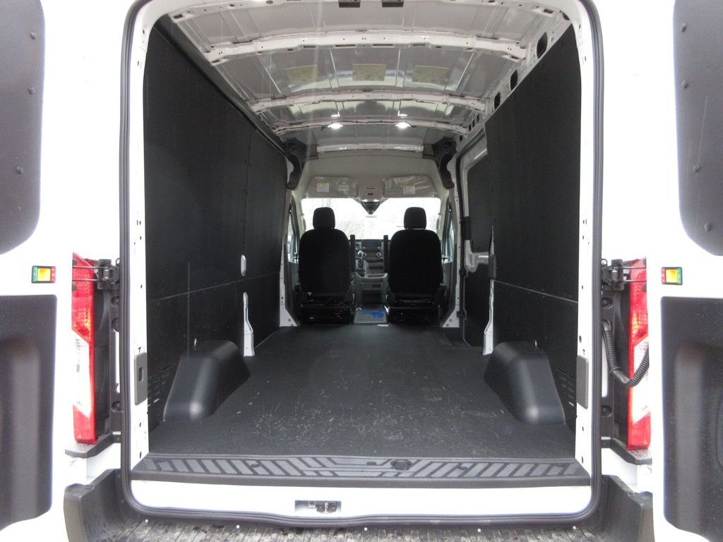 Ford Transit Cargo Van  2025 à North Bay, Ontario - 10 - w1024h768px