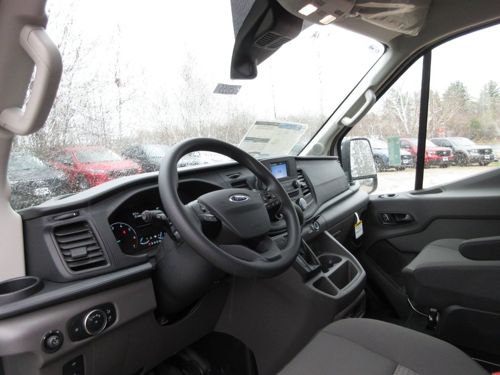 Ford Transit Cargo Van  2025 à North Bay, Ontario - 19 - w1024h768px