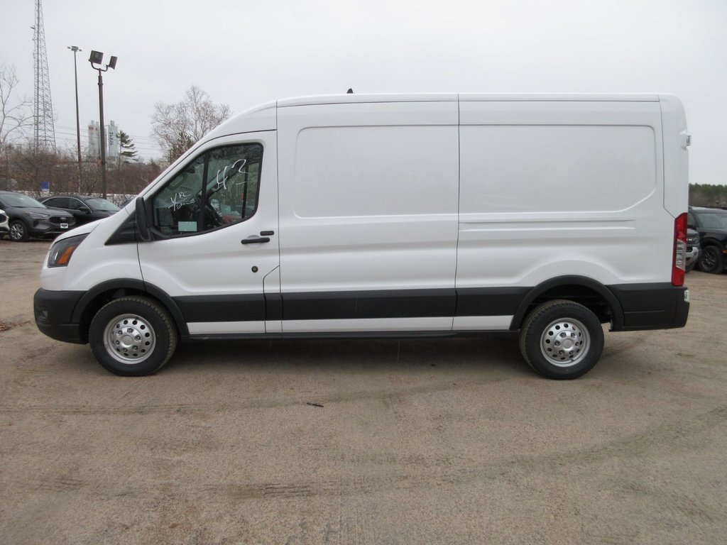 Ford Transit Cargo Van  2025 à North Bay, Ontario - 2 - w1024h768px