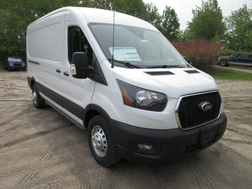 Ford Transit Cargo Van  2025 à North Bay, Ontario - 7 - w1024h768px