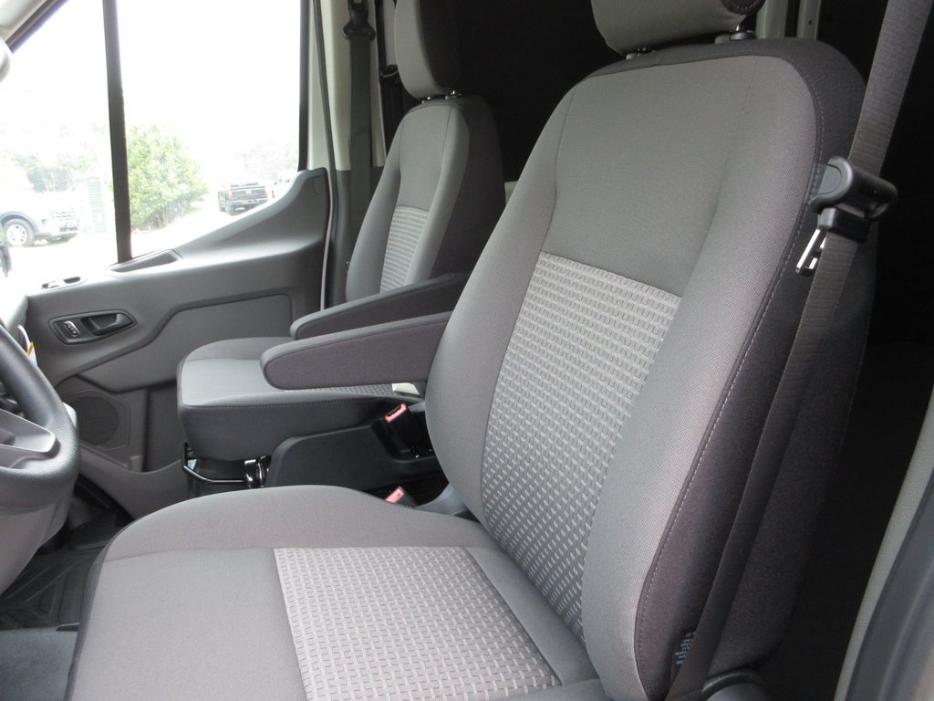 Ford Transit Cargo Van  2025 à North Bay, Ontario - 18 - w1024h768px