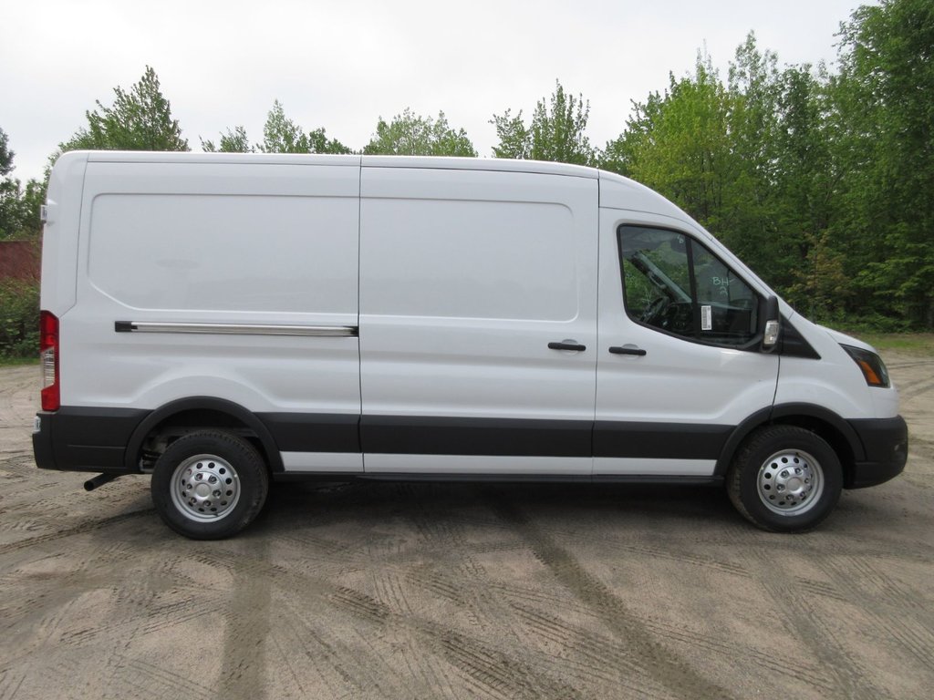 Ford Transit Cargo Van  2025 à North Bay, Ontario - 6 - w1024h768px